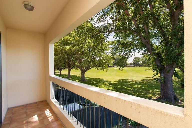 Photo of property in 7/17 Devon Street, Sydenham, Christchurch, 8023