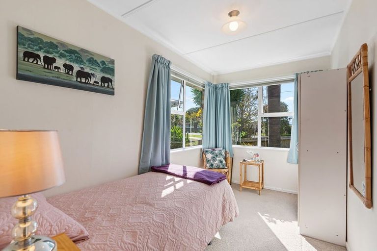 Photo of property in 203 Parkhurst Road, Parakai, 0830