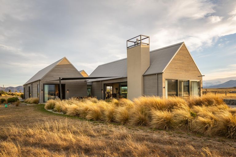 Photo of property in 10 Musterers Way, Ben Ohau, Twizel, 7999