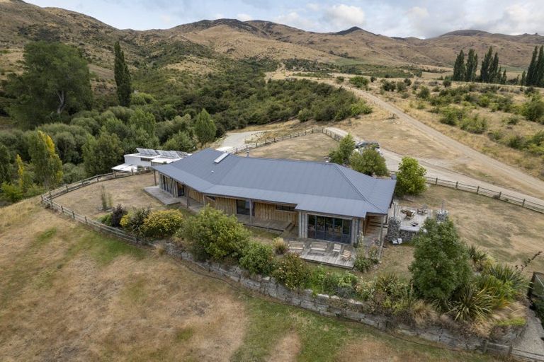 Photo of property in 443 Waikerikeri Vly Road, Waikerikeri, Alexandra, 9391