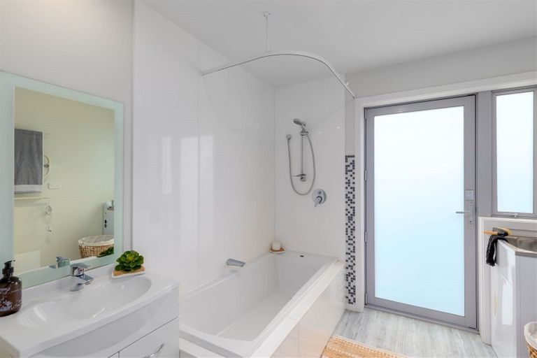 Photo of property in 190 Richmond Hill Road, Richmond Hill, Christchurch, 8081