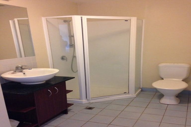 Photo of property in 4d/17 Crown Lynn Place, New Lynn, Auckland, 0600