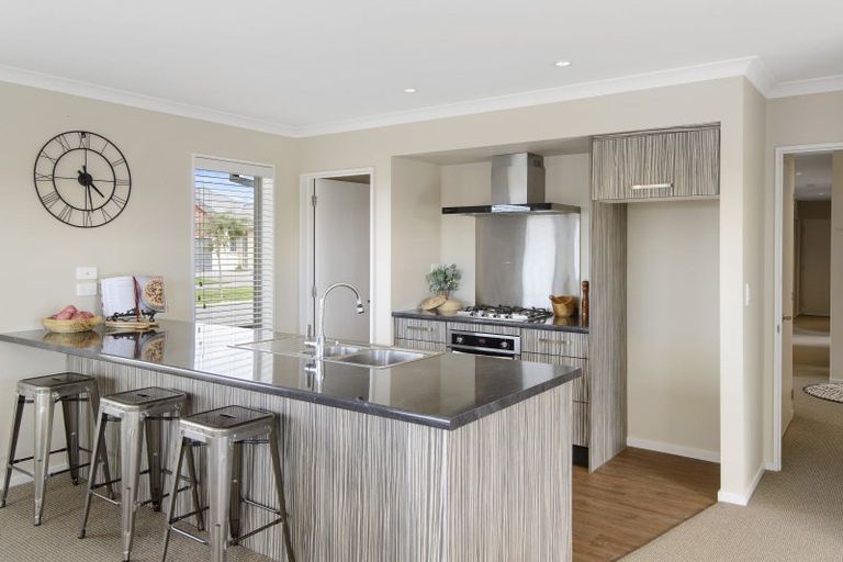 Photo of property in 2 Te Aika Street, Marshland, Christchurch, 8083