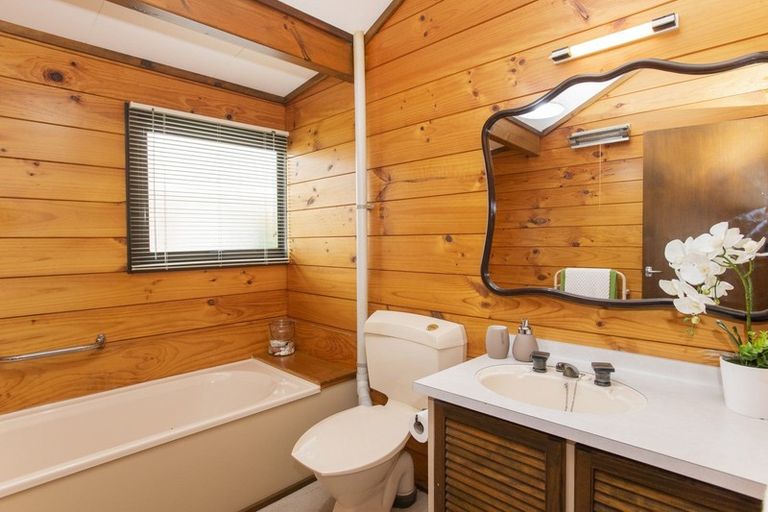 Photo of property in 21 Stout Street, Whataupoko, Gisborne, 4010