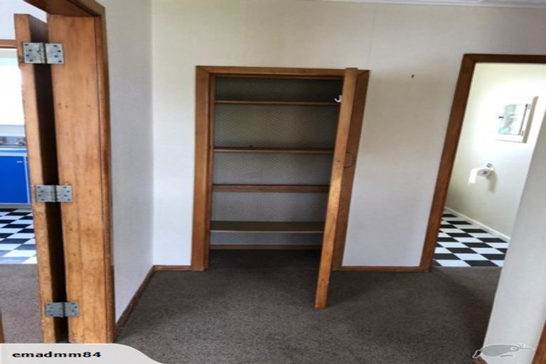 Photo of property in 126 Great South Road, Takanini, 2112