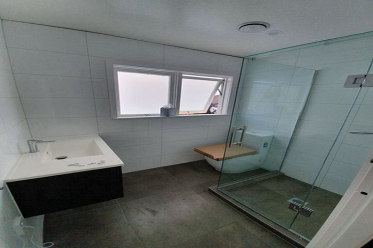 Photo of property in 6 Aotea Road, Glen Eden, Auckland, 0602