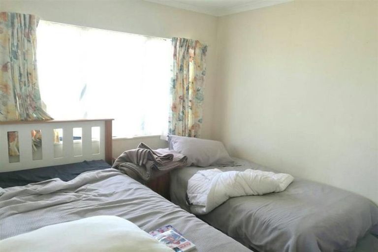 Photo of property in 5a Melissa Place, Farm Cove, Auckland, 2012