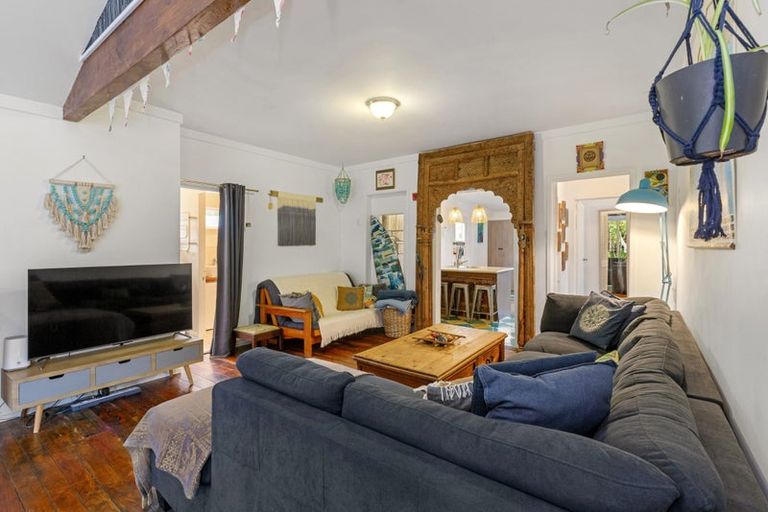 Photo of property in 51a Government Road, Raglan, 3225