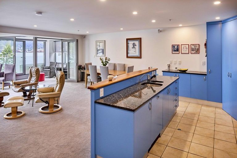 Photo of property in 5/318 Oriental Parade, Oriental Bay, Wellington, 6011