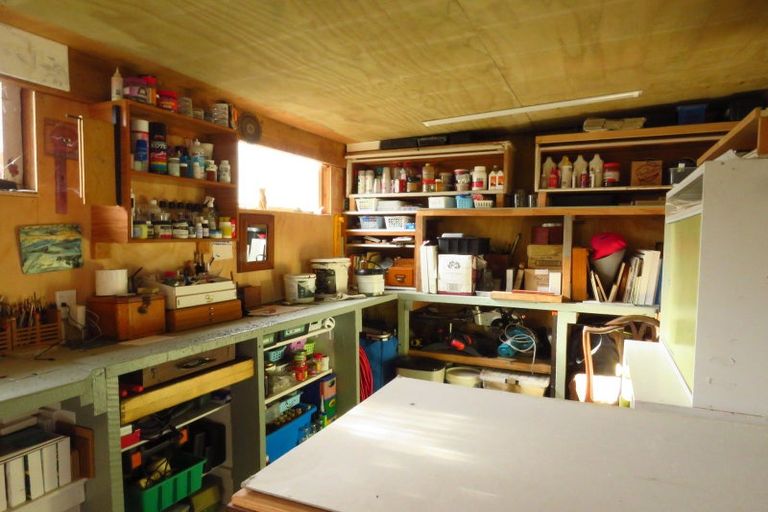 Photo of property in 47 Wakefield Street, Westport, 7825