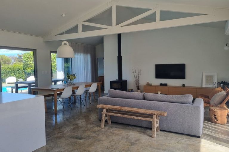 Photo of property in 20 New York Street, Martinborough, 5711