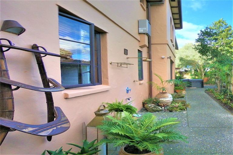 Photo of property in 218 Rangi Avenue, Whangamata, 3620