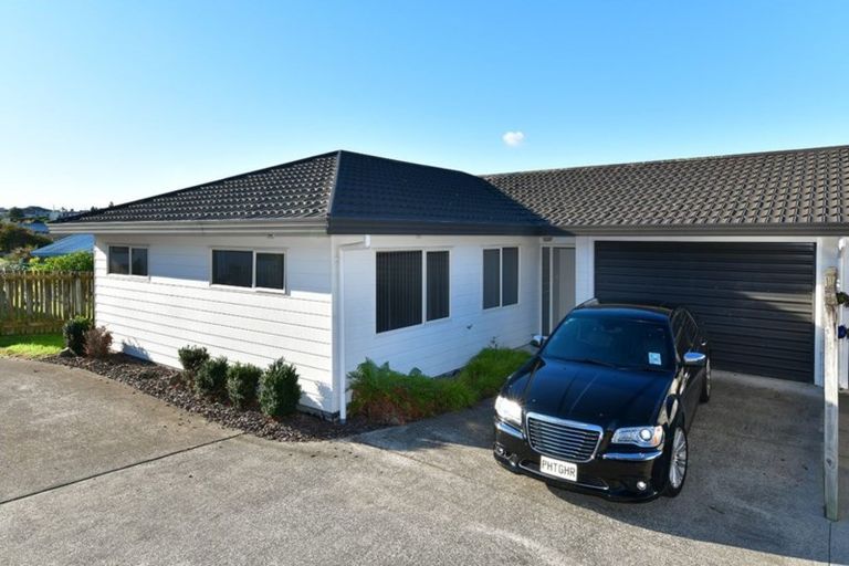 Photo of property in 36a Charlotte Street, Stanmore Bay, Whangaparaoa, 0932