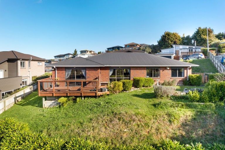 Photo of property in 13 Frankie Stevens Place, Riverstone Terraces, Upper Hutt, 5018