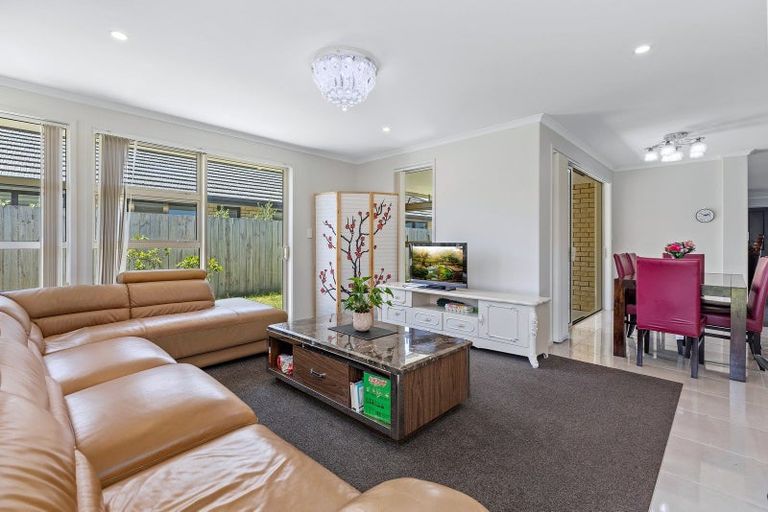 Photo of property in 16 Blanche Road, Papamoa Beach, Papamoa, 3118