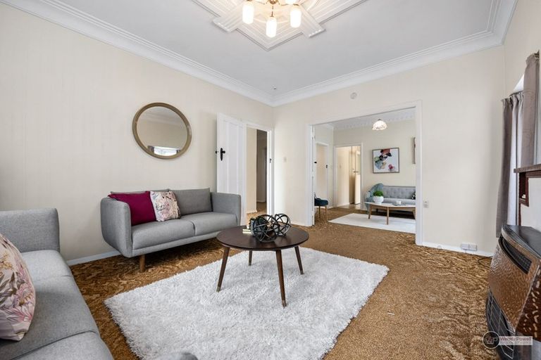 Photo of property in 3 Junction Street, Fairfield, Lower Hutt, 5011