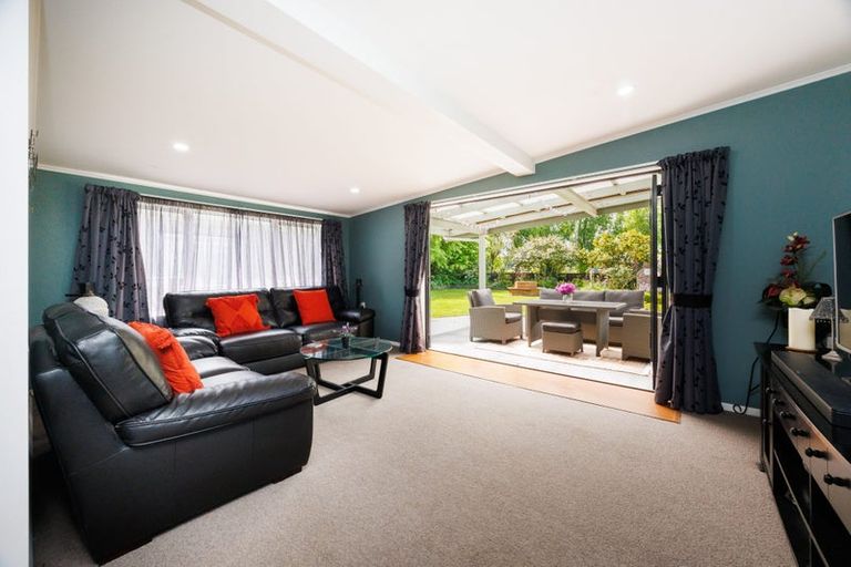 Photo of property in 204 Kawakawa Road, Feilding, 4775