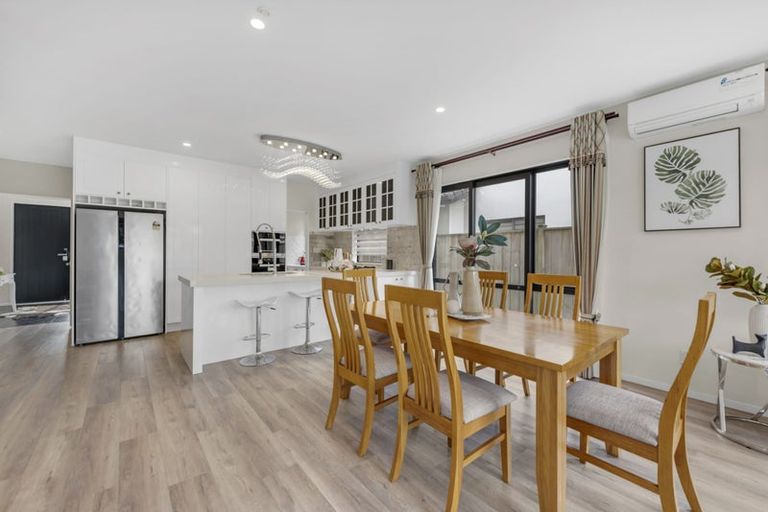 Photo of property in 30 Rosewell Crescent, Flat Bush, Auckland, 2019