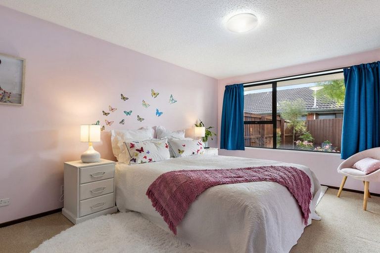 Photo of property in 2/116 Reynolds Avenue, Bishopdale, Christchurch, 8053