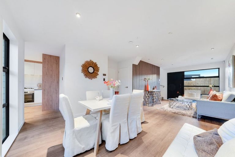 Photo of property in 4/30 Wellesley Road, Mangere Bridge, Auckland, 2022