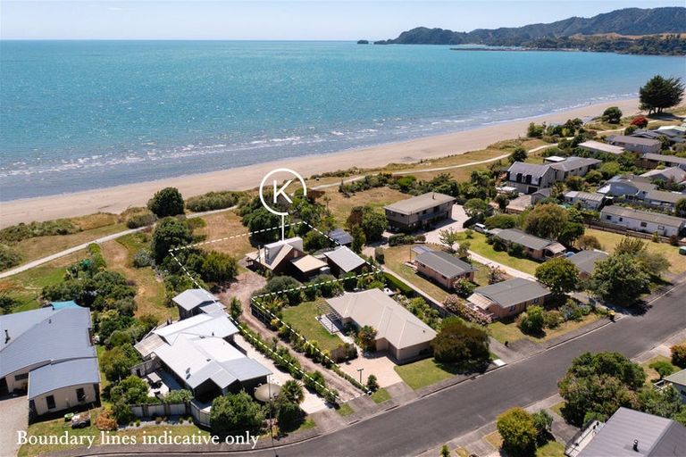 Photo of property in 80 Selwyn Street, Pohara, Takaka, 7183