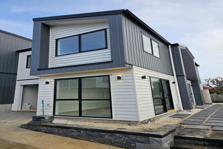 Photo of property in 16c Pah Road, Papatoetoe, Auckland, 2025