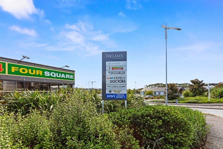 Photo of property in 185 Lakes Boulevard, Pyes Pa, Tauranga, 3112