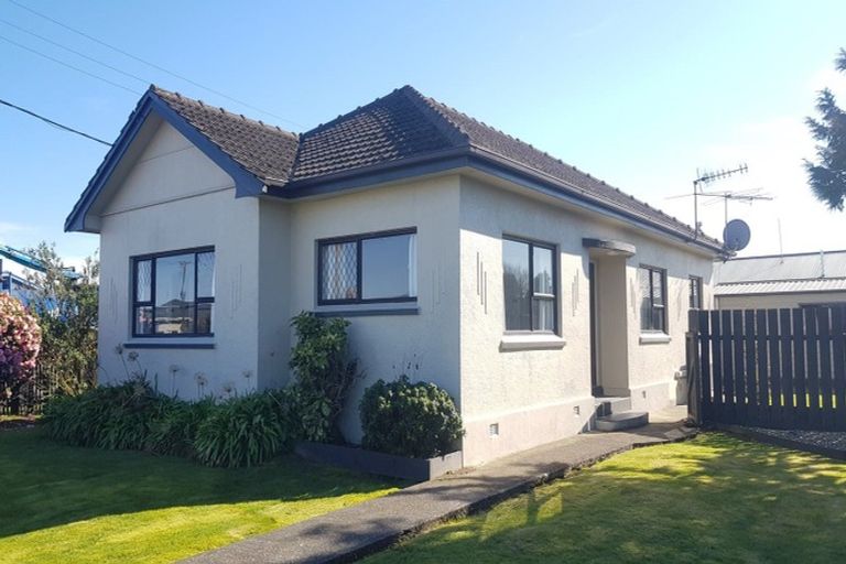 Photo of property in 118 Bay Road, Grasmere, Invercargill, 9810