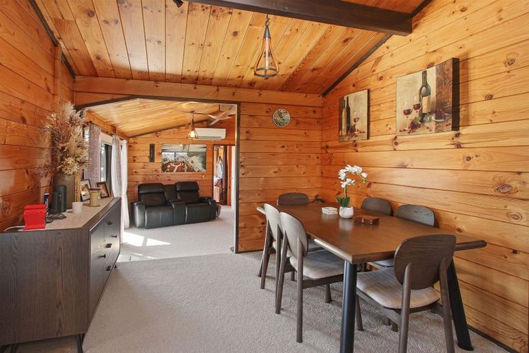 Photo of property in 100 Wharf Road, Clarks Beach, Pukekohe, 2679