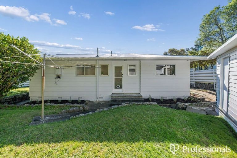 Photo of property in 13 Christchurch Crescent, Kelson, Lower Hutt, 5010