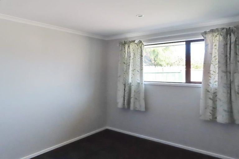 Photo of property in 2/270 Oxford Terrace, Avalon, Lower Hutt, 5011
