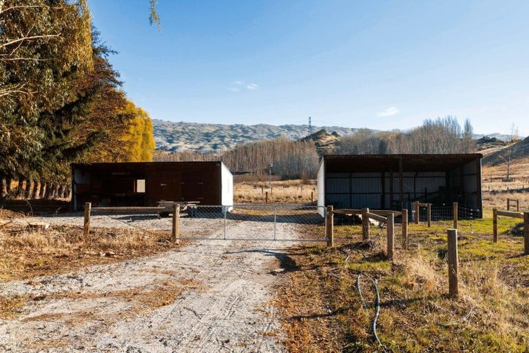 Photo of property in 187 Blackman Road, Blackmans, Alexandra, 9391