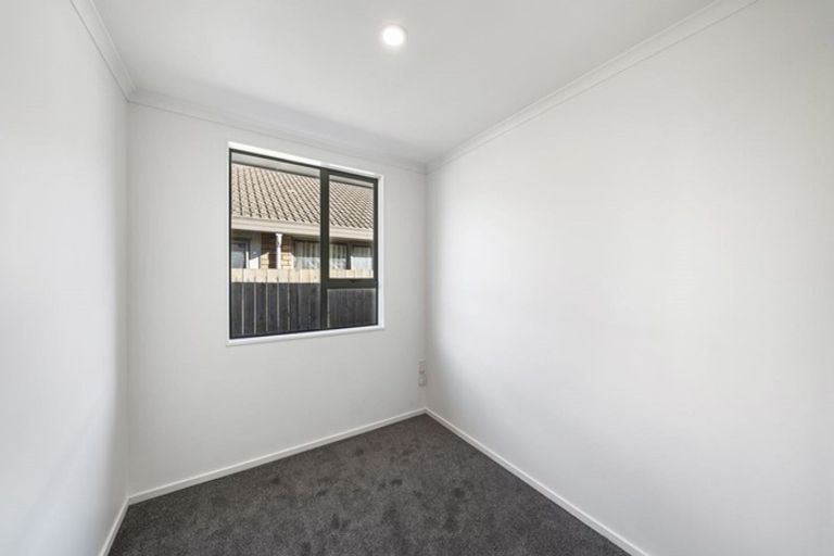 Photo of property in 30a Kayes Road, Pukekohe, 2120