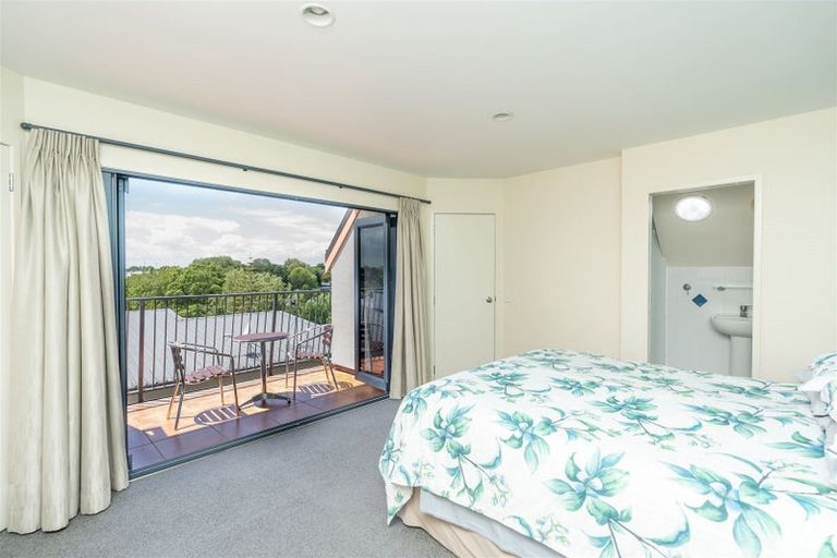 Photo of property in 17 Radnor Street, Hamilton Central, Hamilton, 3204