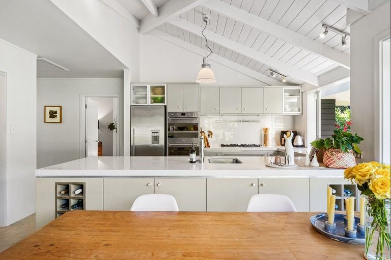 Photo of property in 92 Ashton Road, Whangateau, Warkworth, 0985