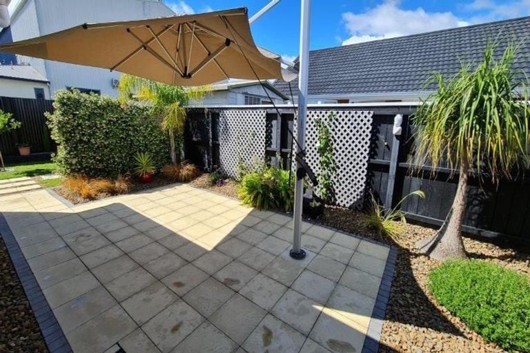 Photo of property in 64c Edgecumbe Road, Tauranga, 3110