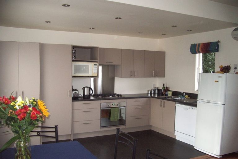 Photo of property in 75 Peverel Street, Riccarton, Christchurch, 8041