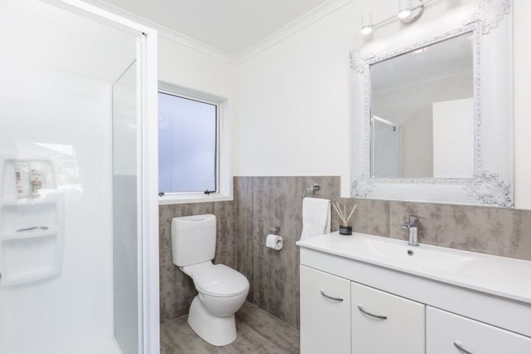 Photo of property in 4 Hapuka Close, Snells Beach, 0920