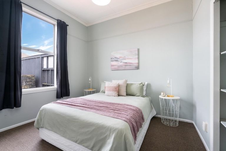 Photo of property in 44 Dalgety Street, Saint Kilda, Dunedin, 9012