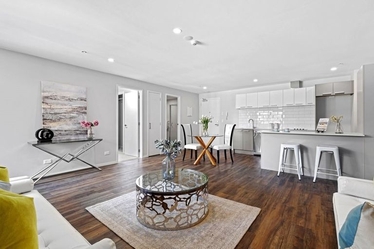 Photo of property in 407/25 Bute Road, Browns Bay, Auckland, 0630