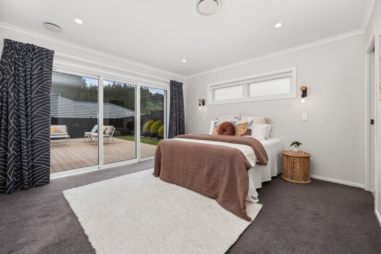 Photo of property in 10 Weatherdeck Close, Whitby, Porirua, 5024