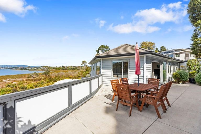 Photo of property in 11 Coach Drive, Otumoetai, Tauranga, 3110