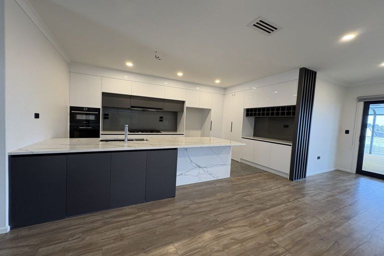 Photo of property in 42 Dromoland Drive, Flat Bush, Auckland, 2019