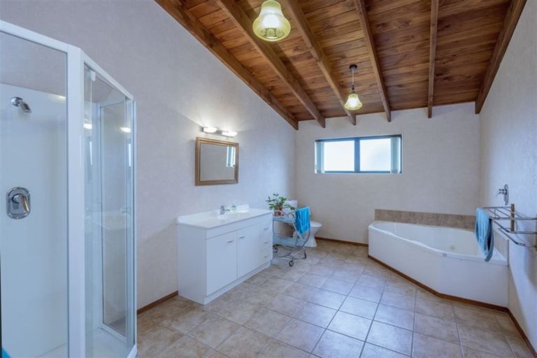 Photo of property in 11 Claremont Rise, Levin, 5510