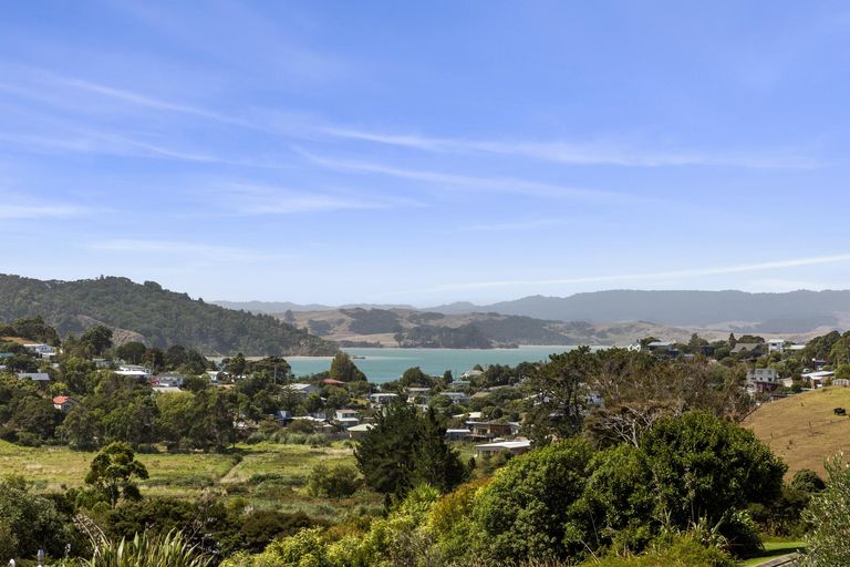 Photo of property in 3 Robert Street, Raglan, 3225