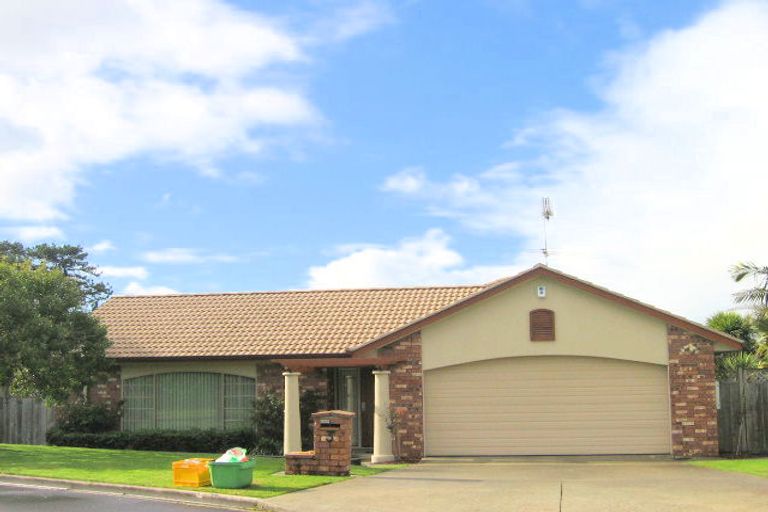 Photo of property in 3 Corfield Way, Burswood, Auckland, 2013