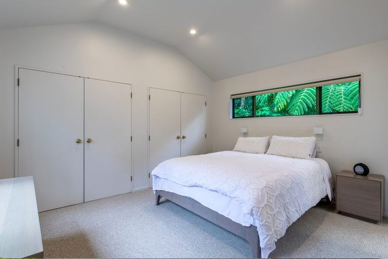 Photo of property in 153 Woodlands Park Road, Titirangi, Auckland, 0604
