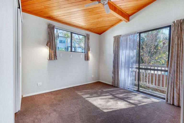 Photo of property in 71 Cable Bay Block Road, Cable Bay, 0420