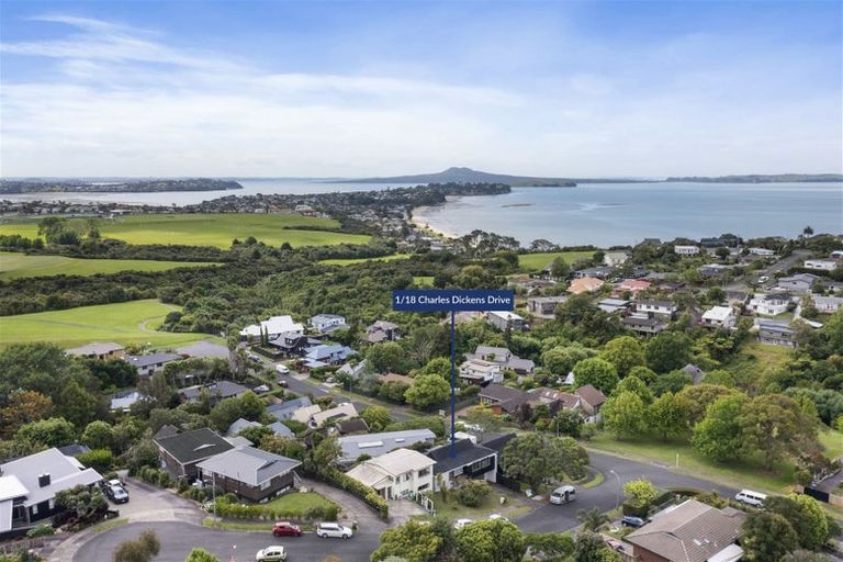 Photo of property in 1/18 Charles Dickens Drive, Mellons Bay, Auckland, 2014