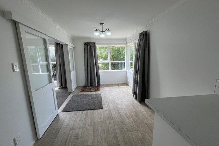 Photo of property in 3 Ware Place, Pakuranga Heights, Auckland, 2010
